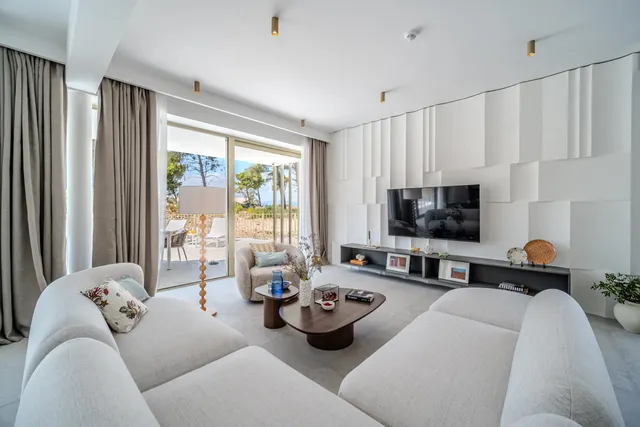 Brač, Sutivan - Predivna vila u blizini mora 274m2