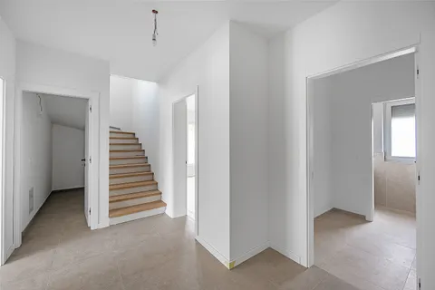 Istra, Tar - Dvoetažni stan u novogradnji 181 m2