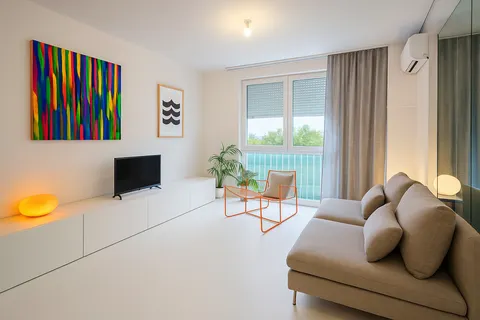 Zagreb, Knežija - Dizajnerski stan 45 m2, Prvi najam