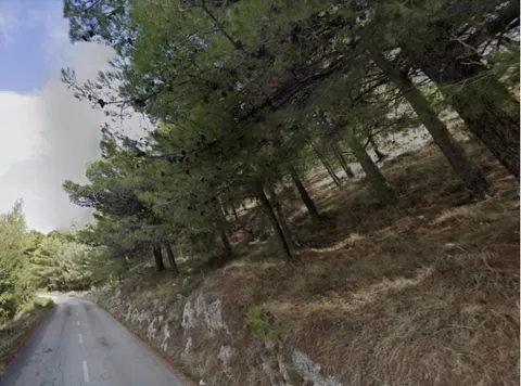 Omiš – Građevinsko zemljište poslovne namjene