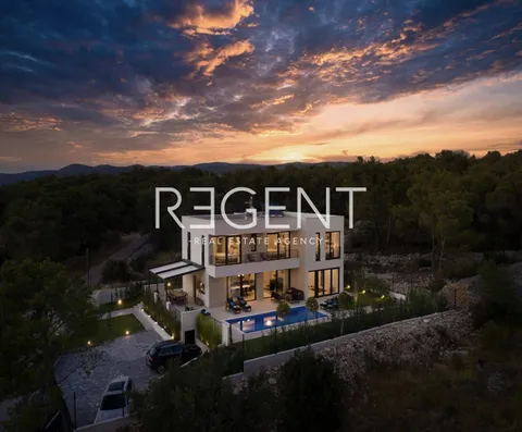 Šibenik, Brodarica – Nova prekrasna vila