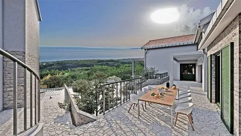 Split, Podstrana - Zemljište s projektom, 5300m2