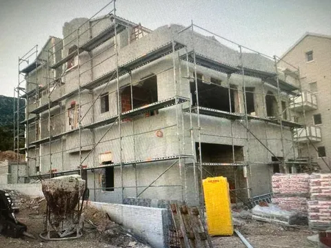 Brač, Bol - Luksuzna vila u izgradnji na zemljištu od 1020 m2