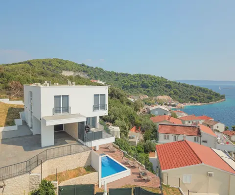 Trogir, Čiovo – Prekrasna vila s pogledom na more
