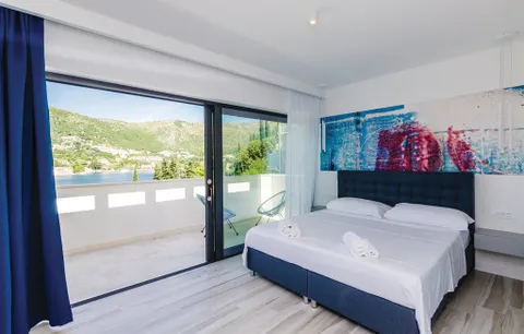 Zaton, Dubrovnik - Moderna vila uz more 210m2