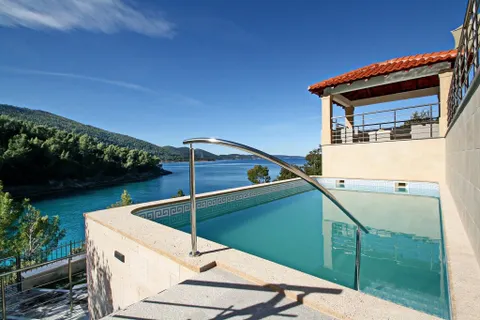 Korčula - Ekskluzivna kamena kuća na Smaragdnom otoku