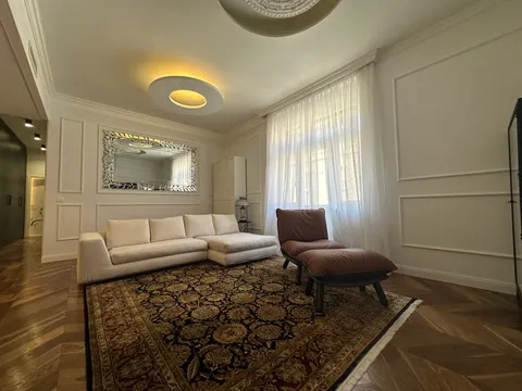 Zagreb, Centar - Četverosoban stan za najam, 115 m2