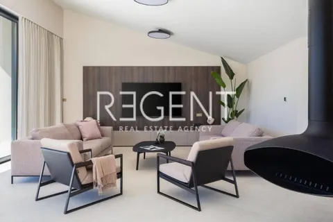 Trogir, Marina- luksuzna vila u mirnom okruženju, 6900m2