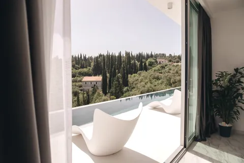 Korčula, Žrnovo - Luksuzna obiteljska vila s prekrasnim pogledom 360 m2