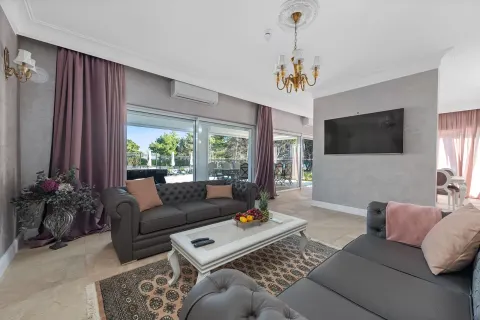 Šibenik, Vodice - luksuzna vila s bazenom i panoramskim pogledom 530m2