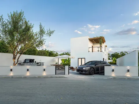 Split, Dugopolje - Moderna vila u izgradnji EKSKLUZIVNO