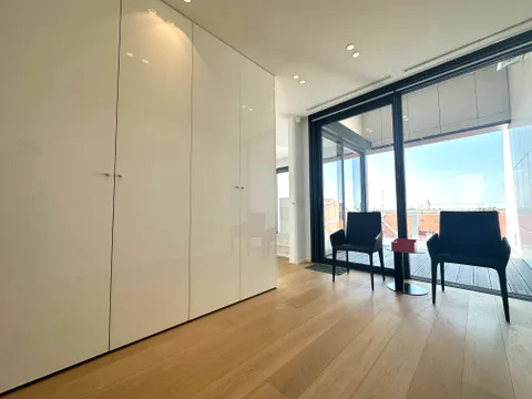 Zagreb, Centar, Ban Centar - Ekskluzivan penthouse s pogledom na katedralu