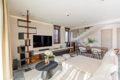Split, Kaštel Lukšić - Luksuzni Penthouse 110 m2 s terasom