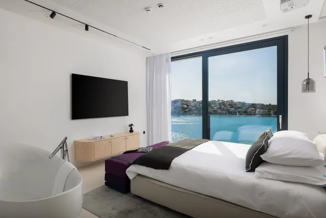 Šibenik, Rogoznica – Moderna vila s panoramskim pogledom na more