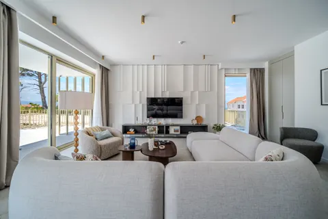 Brač, Sutivan - Predivna vila u blizini mora 274m2