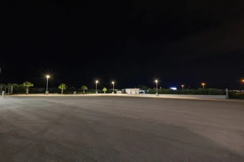 Trogir, Plano - poslovni prostor 500 m2
