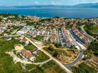 Brač, Sutivan - Dvosoban stan u stambenom kompleksu 63,21 m2