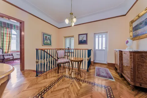 Zagreb, Šalata – Luksuzna obiteljska vila 325 m2