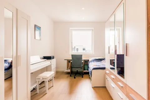 Zagreb, VMD Heinzleova – Četverosoban penthouse 128 m² s loggiom