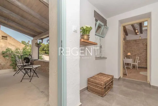 Crikvenica - Bajkovita kamena vila 200 m2