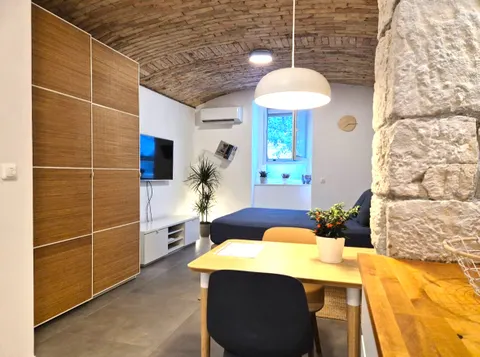 Zagreb, Donji grad - dvosoban stan 42 m2