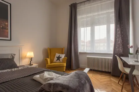 Zagreb, Draškovićeva- Luksuzan šesterosoban penthouse 218m2
