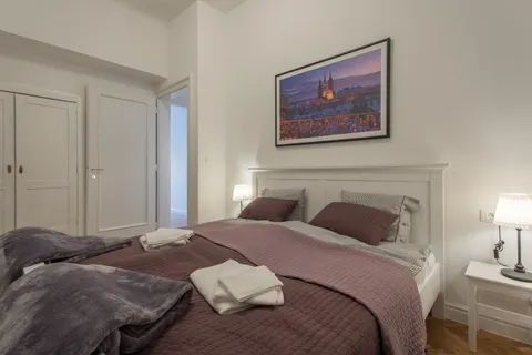 Zagreb, Draškovićeva- Luksuzan šesterosoban penthouse 218m2