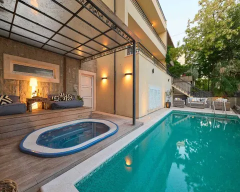Split, Bačvice - Prekrasna vila u centru Splita