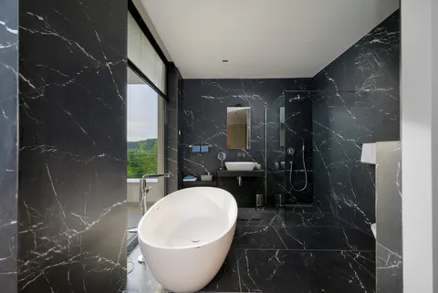 Istra, Grožnjan - Luksuzna dizajnerska vila 682 m2 novogradnja