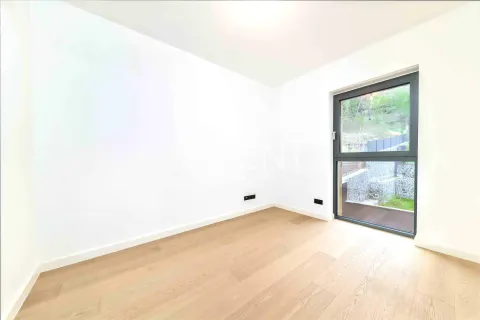 Zagreb, Ribnjak, Gold Residence - Četverosoban stan u centru grada 105 m2