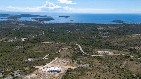 Šibenik, Rogoznica - Atraktivno građevinsko zemljište s pogledom na more 5258 m2