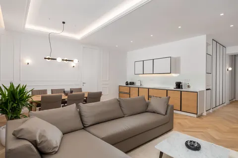 Opatija, Centar - Luksuzan stan u vili na jedinstvenoj lokaciji, 91 m2