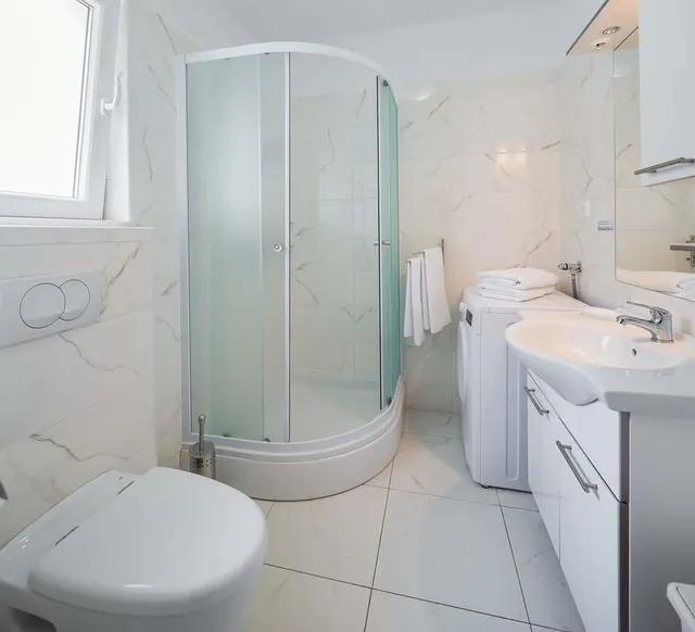 Otok Korčula - Prekrasna zapanjujuća vila uz more 312 m2
