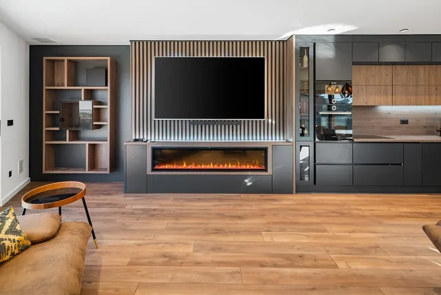 Split, Strožanac - Moderna vila s pogledom na more, bazenom i pomoćnim objektom 50 m2