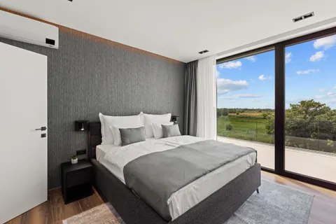 Istra, Poreč – Dizajnerska vila s pogledom na more 310 m2