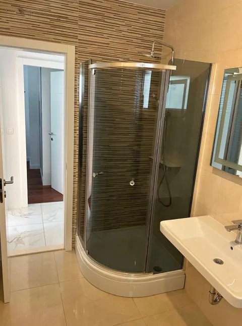 Split, Marjan - Trosoban stan s vrtom 112 m2
