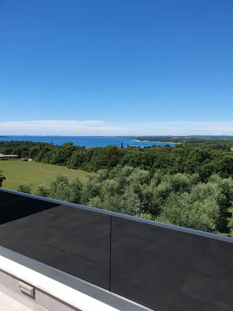 Istra, Pula - Luksuzna vila 250 m2 s pogledom na Brijune