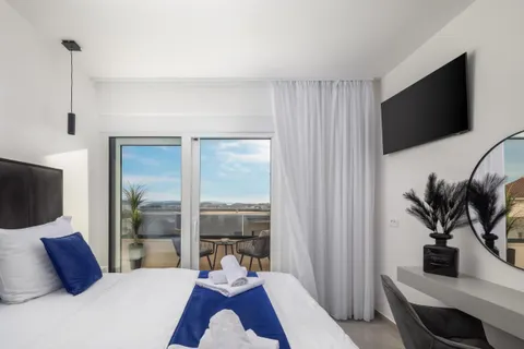 Šibenik, Vodice - Luksuzna vila na Jadranskoj obali