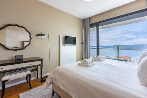 Crikvenica - Prekrasna vila s panoramskim pogledom 400 m2