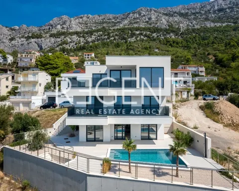 Makarska, Brela - Luksuzna vila s panoramskim pogledom na more 317 m2