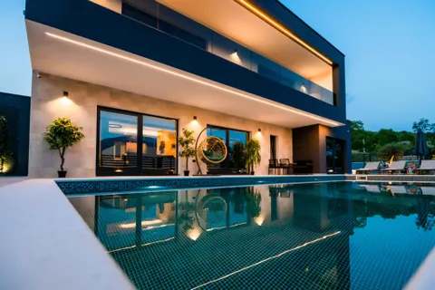 Makarska, Zagvozd - Luksuzna vila s bazenom 270 m2
