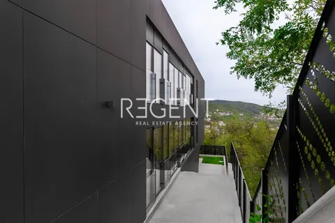 Zagreb, Šestine - Moderan stan u novoizgrađenoj vili 280 m2