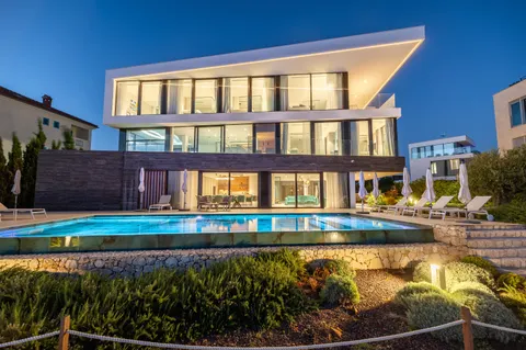 Zadar, Sukošan – Prestižna luksuzna vila 585 m2