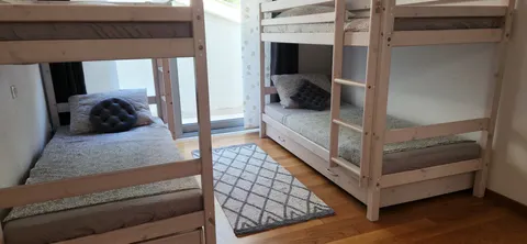 Korčula, Žrnovo - Vila prvi red uz more 280 m2