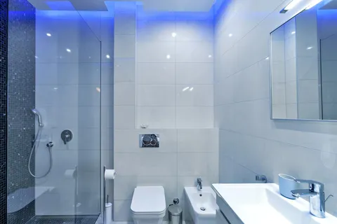 Zadar, Sukošan – Ekskluzivna dvoetažna vila s bazenom, 170 m²