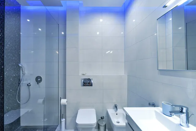 Zadar, Sukošan – Ekskluzivna dvoetažna vila s bazenom, 170 m²