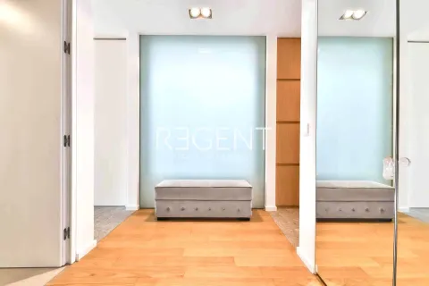 Zagreb, Ban Centar – Trosoban stan 131 m2