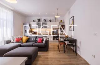 Split, Spinut - dvosoban apartman na frekventnoj lokaciji, 58 m2