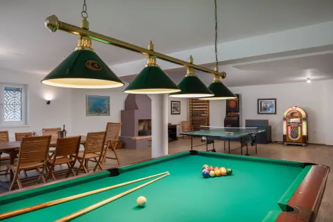 Šibenik - Prekrasna luksuzna vila uz more 1000 m2