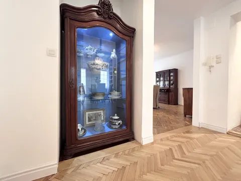 Zagreb, Medvedgradska – Jedinstveni stan sa zimskim vrtom